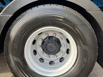 2017-volvo-fm-460-1395921-44350398