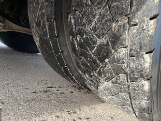 2017-volvo-fm-460-1395921-44350399