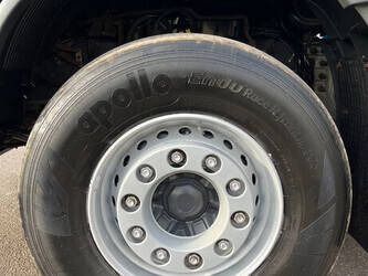 2017-volvo-fm-460-1395921-44350400