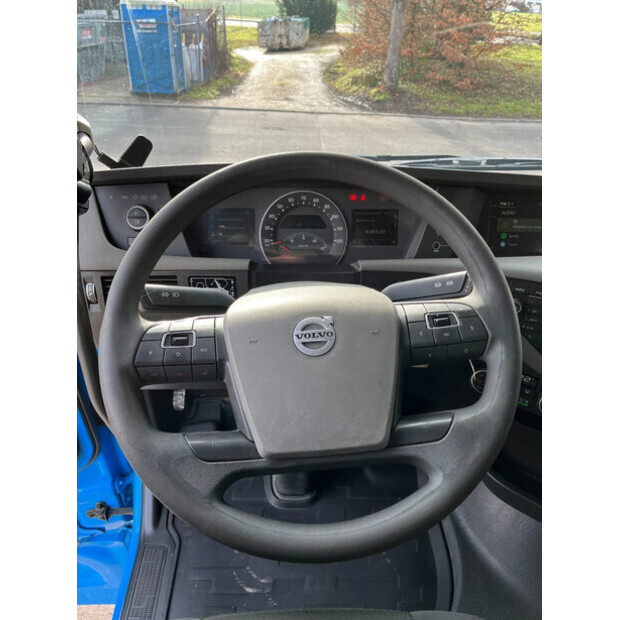 2017 فولفو FM 460-44350412