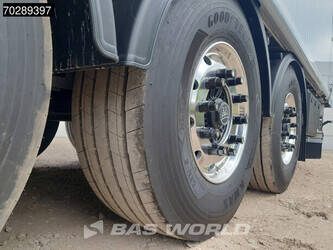 2025-kraker-cf-z-1295174-44350433