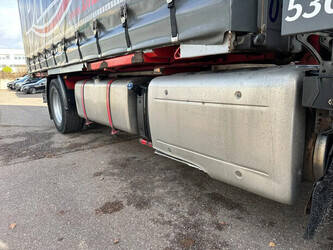 2015-daf-xf-106-440-1395923-44350503