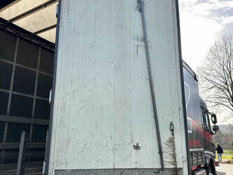 2015-daf-xf-106-440-1395923-44350507