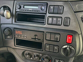 2015-daf-xf-106-440-1395923-44350524