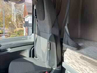 2015-daf-xf-106-440-1395923-44350528