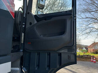 2015-daf-xf-106-440-1395923-44350530