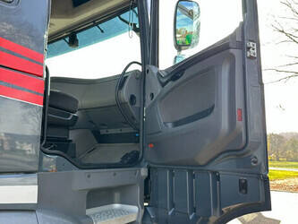 2015-daf-xf-106-440-1395923-44350531