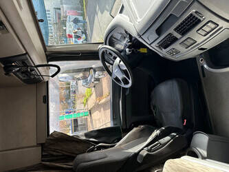 2015-daf-xf-106-440-1395923-44350534