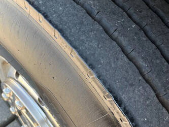 2002-scania-r164-480-1395924-44350548