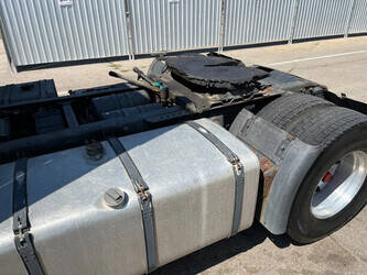 2002-scania-r164-480-1395924-44350555