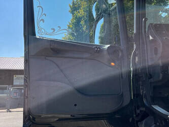 2002-scania-r164-480-1395924-44350559