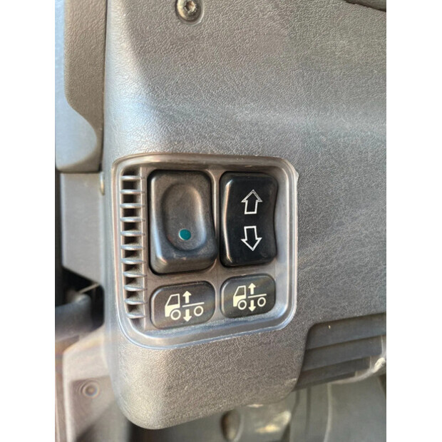 2002 Scania R164.480-44350566