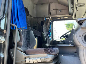 2002-scania-r164-480-1395924-44350576