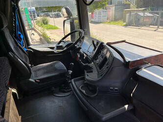 2002-scania-r164-480-1395924-44350578