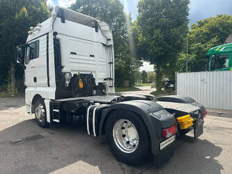 2015-man-tgx-18-480-1395926-44350631