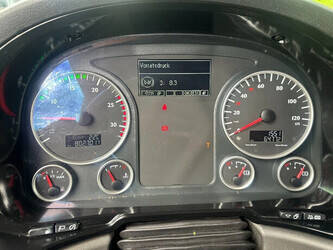 2015-man-tgx-18-480-1395926-44350657