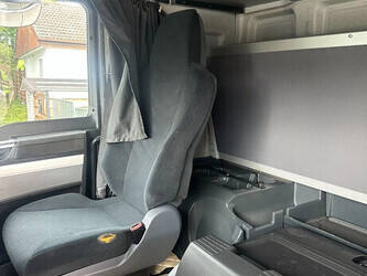 2015-man-tgx-18-480-1395926-44350662