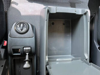 2015-man-tgm-15-250-1395927-44350711