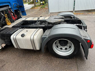 2006-man-tga-18-430-1395928-44350733