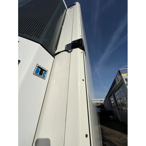 2022 كرون OTHERS-44350820