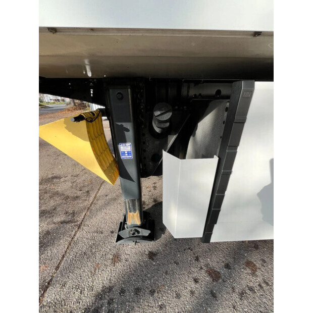 2022 كرون OTHERS-44350846