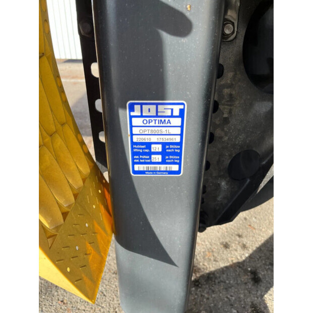 2022 كرون OTHERS-44350847