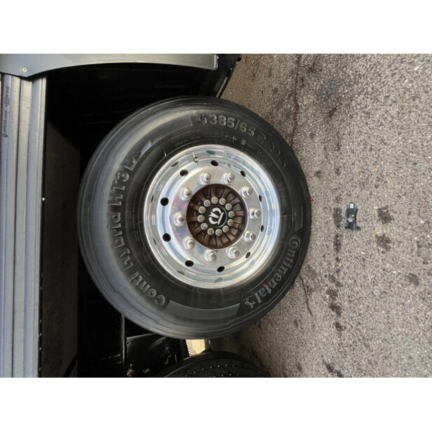 2022 كرون OTHERS-44350855