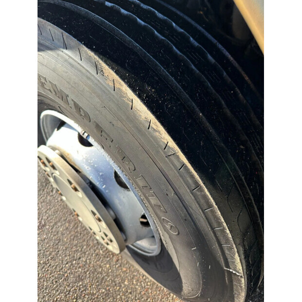 2010 Renault Premium 380-44350868