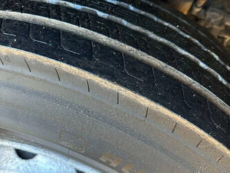 2010-renault-premium-380-1395931-44350875