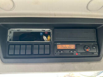 2010-renault-premium-380-1395931-44350883