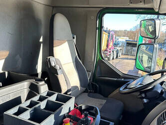 2010-renault-premium-380-1395931-44350886