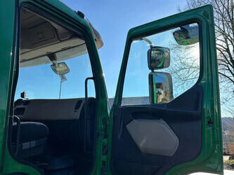 2010-renault-premium-380-1395931-44350888