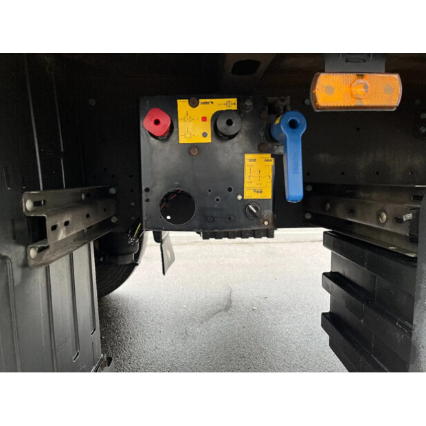 2015 Schmitz Cargobull OTHERS-44350915