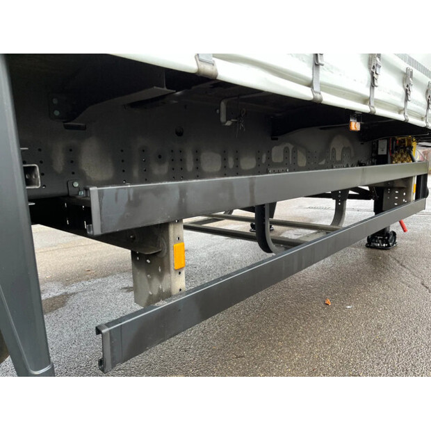 2015 Schmitz Cargobull OTHERS-44350921