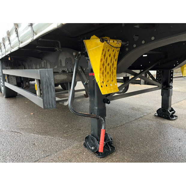 2015 Schmitz Cargobull OTHERS-44350922