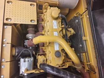 2023-caterpillar-324d-1396015-44364806