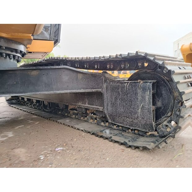 2023 كاتربيلر 324DL-44364826