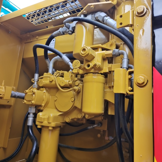 2023 Caterpillar 329D-44364850