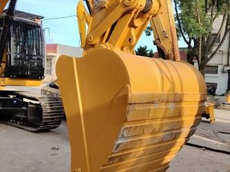 2023-caterpillar-330d-1396035-44364863