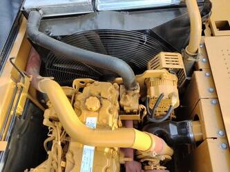 2023-caterpillar-330d-1396035-44364873