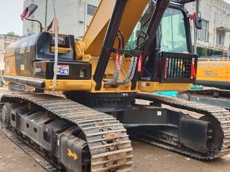 Image de PELLETEUSES SUR CHENILLES 2023 Caterpillar 330D