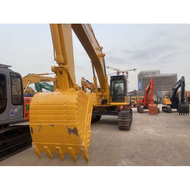 2023 Komatsu PC450-8-44364968