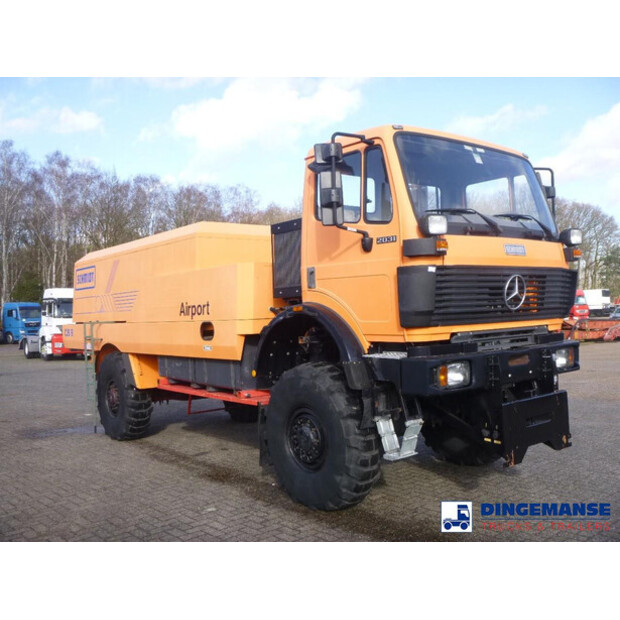 1993 مرسيدس بنز SK 2031-44365100