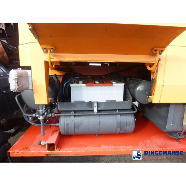 1993 مرسيدس بنز SK 2031-44365105