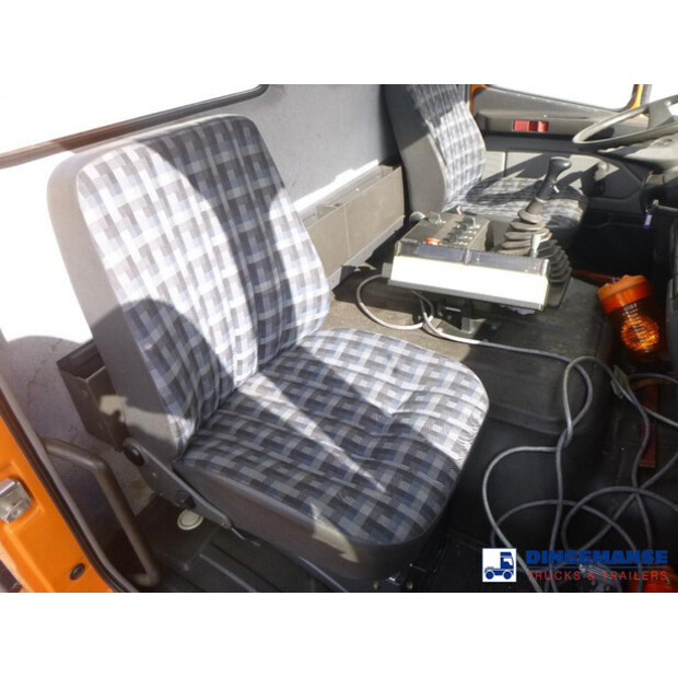 1993 مرسيدس بنز SK 2031-44365110