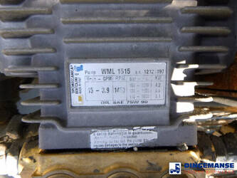 2014-schmidt-compact-200-street-sweeper-44367267