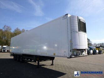 2014-schmitz-cargobull-frigo-trailer-carrier-vector-1550-1383990-44370657