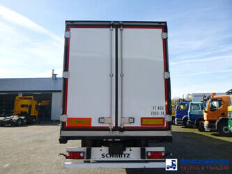 2014-schmitz-cargobull-frigo-trailer-carrier-vector-1550-1383990-44370660