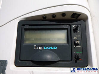 2014-schmitz-cargobull-frigo-trailer-carrier-vector-1550-1383990-44370670