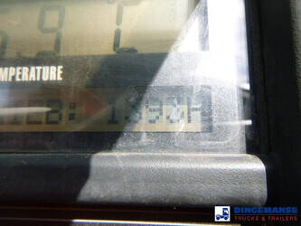 2014-schmitz-cargobull-frigo-trailer-carrier-vector-1550-1383990-44370676